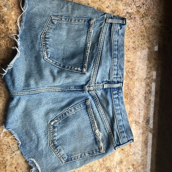 AGolde Parker Vintage Cutoff Short - Picture 6 of 9